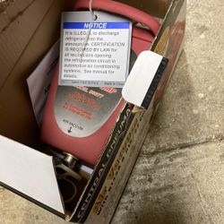 Air vacuum pump  W/ R134A & R12/22 Connectors