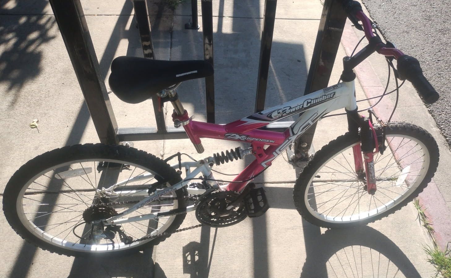 24" NEXT Girls Mountain Bike