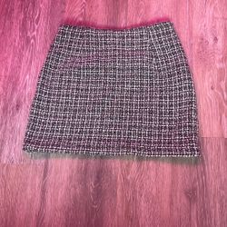 black and white skirt 