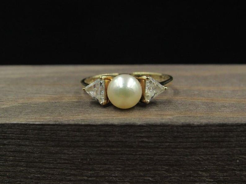 Size 7 10K Gold Pearl With Cubic Zirconia Accents Band Ring Vintage Estate Wedding Engagement Anniversary Gift Idea Beautiful Elegant Unique