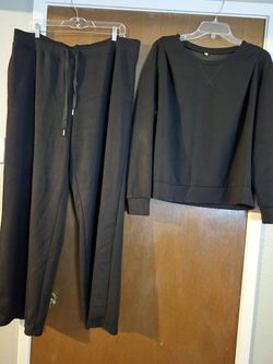 H&M  CLASIC SWEATSUIT  SIZE 2XL NEW  