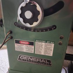 General International Cabinet 10 Inch Table Saw