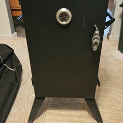 Wood Hollow Smoker