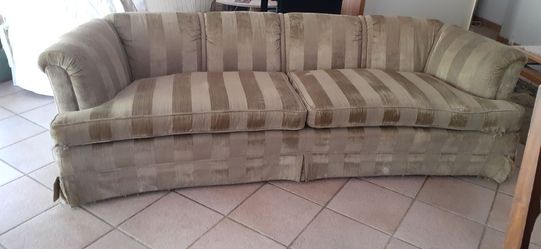 Curved Striped Drexel Heritage Vintage Sofa