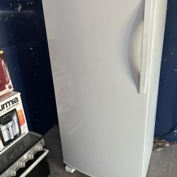 Single Door All In One Refrigerator 
