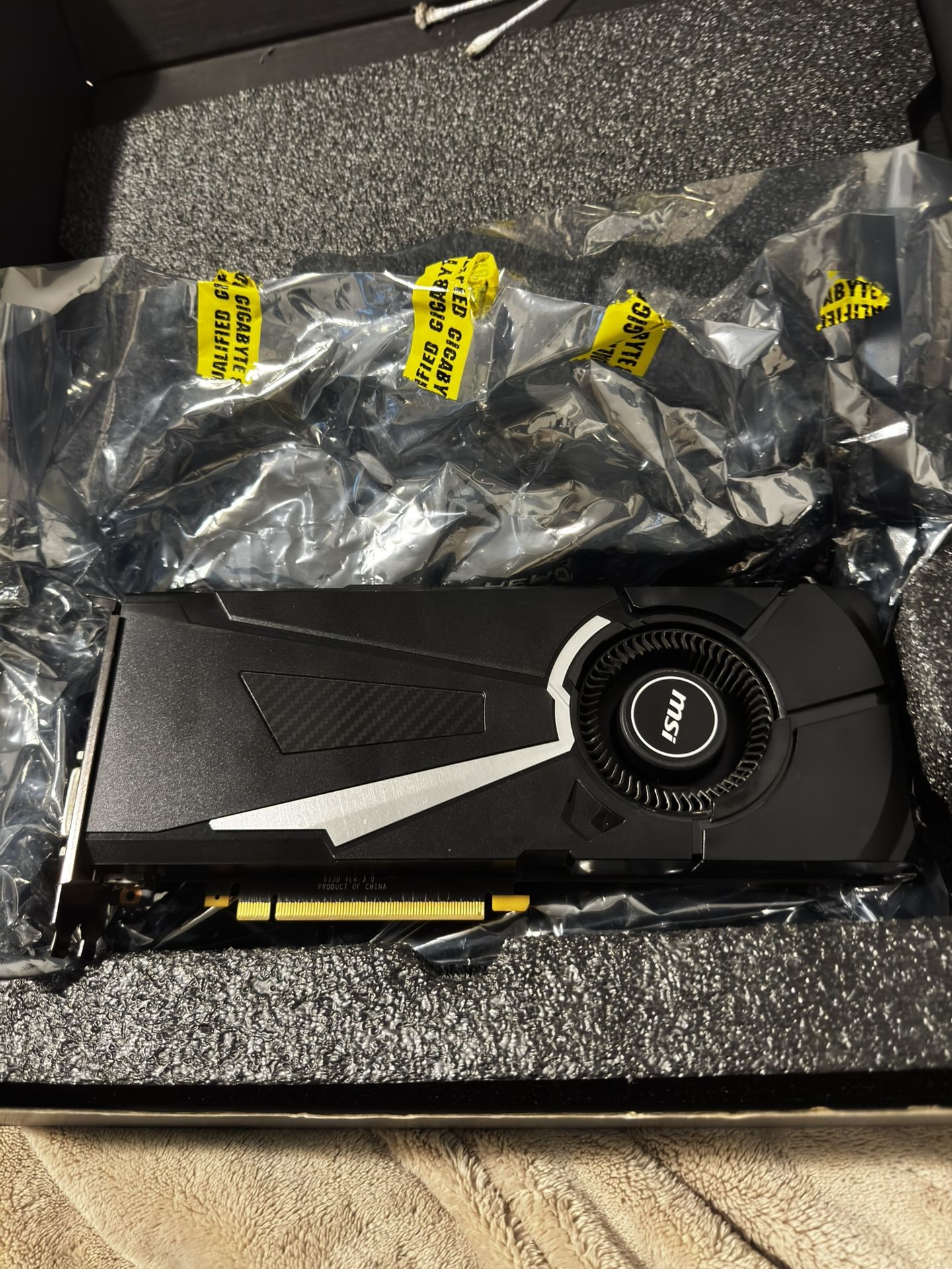 GeForce GTX 1070 Ti Aero 8G