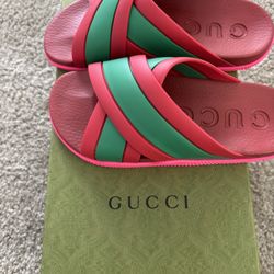 Gucci Slide 