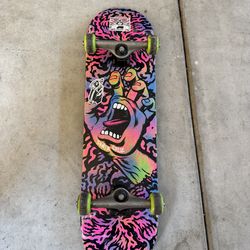 Santa Cruz complete 8.25