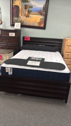 Queen bed