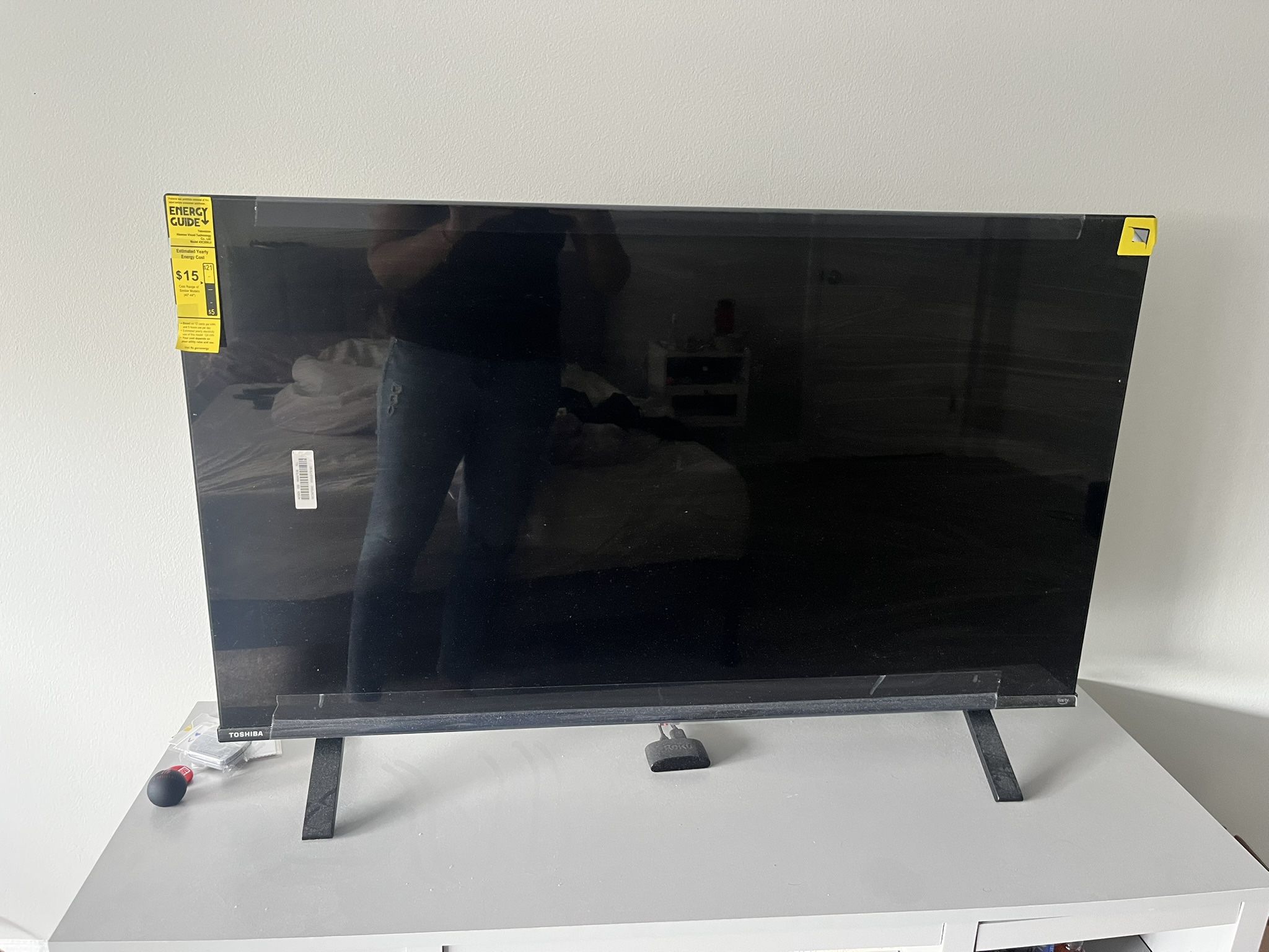 Toshiba 43 Inch tv