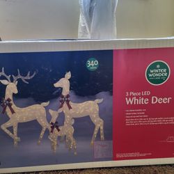 White Deer Set