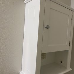 Small Hanging Cabinet White