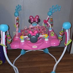 Minnie Mouse Bouncer