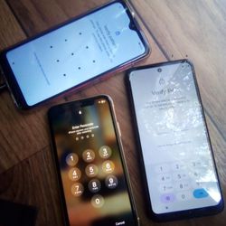 iPhone X Motorola And Device Cellphones With Locked Screen And Good Account Locked