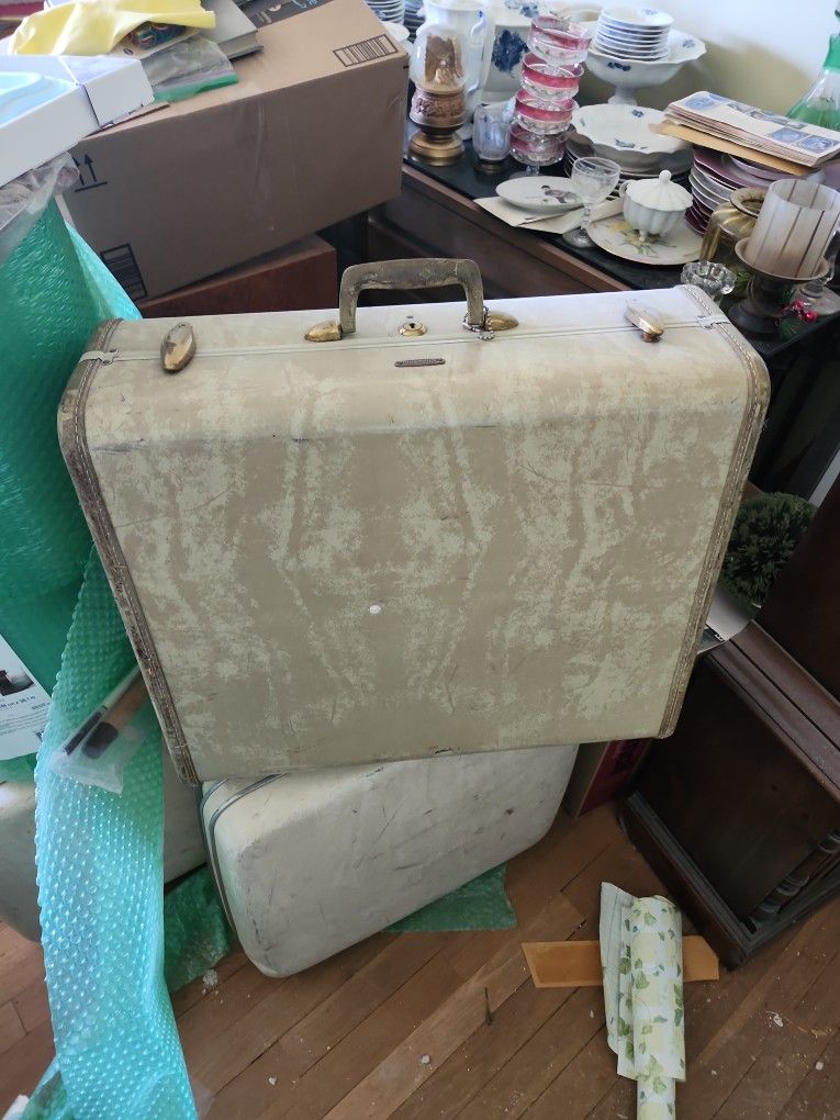 Samsonite Vintage Suitcases