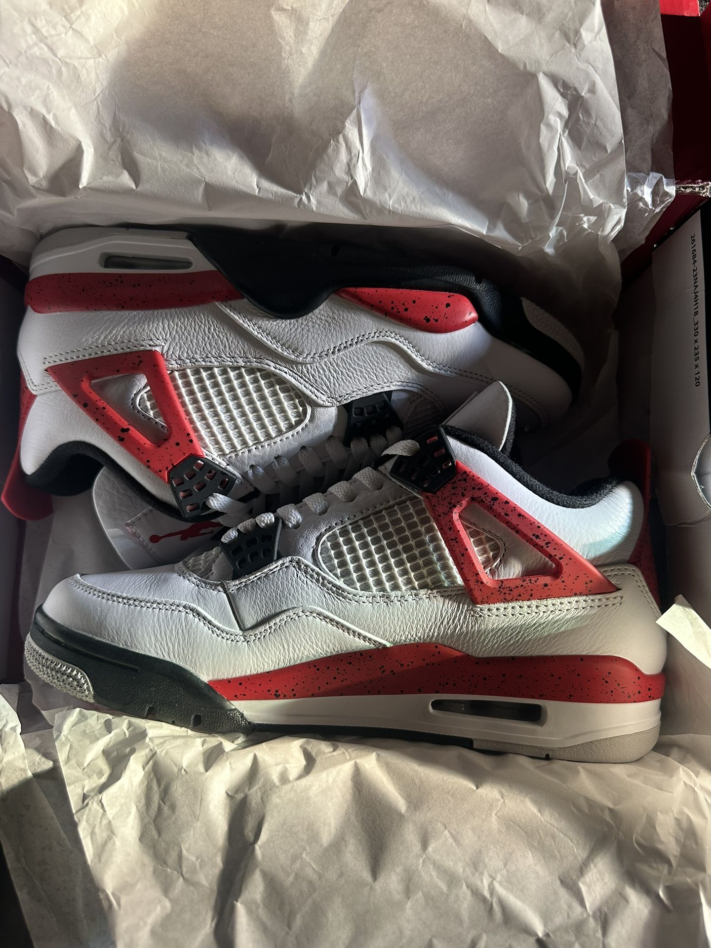 Air Jordan 4 Retro 