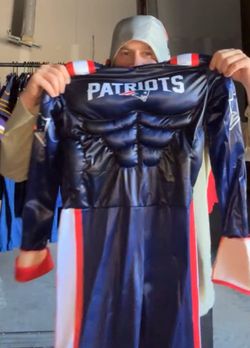 Patriots fan costume size large