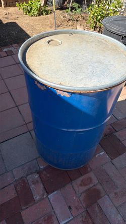 50 gallon steel barrel normal use good condition pick up cash only 50 gallon steel barrel normal use good condition pick up cash only