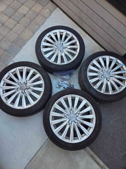 Audi OE 17" Wheels