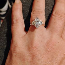 The Nouveau Marquise Diamond Ring