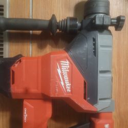 MILWAUKEE M18 Fuel Cordless Rotohammer