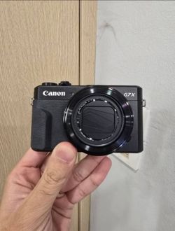 CANON G7X MARK II CAMERA