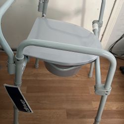 Commode