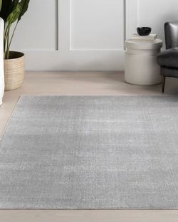 SILVER 8x10 WASHABLE RUG
