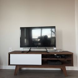 TV Stand, Roku TV, and PS4 Bundle (Can be split up) 