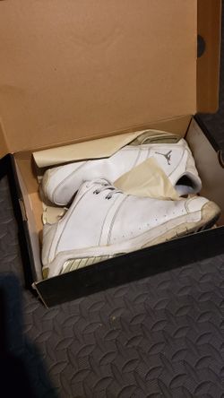 Jordans Size 9.5