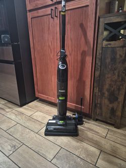 Eureka Upright Vacuum Cleaner