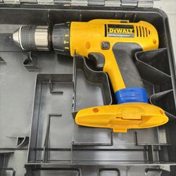DeWALT DW997 18V 1/2" VSR Adjustable Clutch Hammer Drill / Driver Battery +case