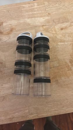 Free GoStak supplement/vitamin containers