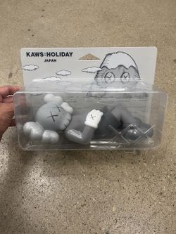KAWS ‘Holiday: Japan’ Figurine