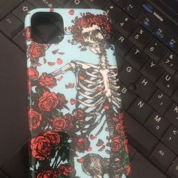 Grateful Dead iPhone 12 Case