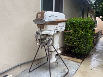 1958 Johnson Super Seahorse 35hp motor