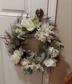 Snow Flocked Wreath From Zgallerie