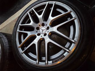 $1300 OBO - 4 -  21 inch Mercedes Benz Rims/Mercedes Parts/Tires/