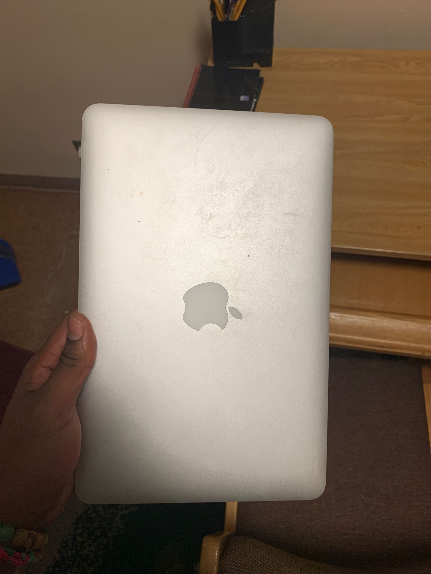 2013 MacBook Air FOR PARTS