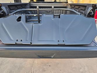 Silverado 1500 ,2500 rear seat storage compartment