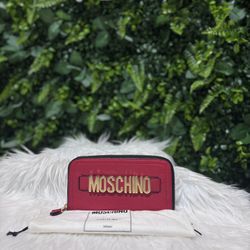 Moschino Logo Pebbled Leather Zip-Around Wallet