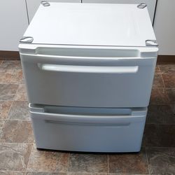 Two Pedestals For Samsung ,LG Washer And Dryer