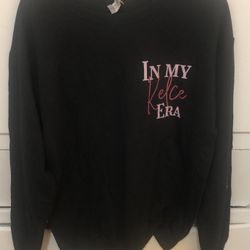 Taylor Swift “in My Kelce era” Sweatshirt Size Women’s Medium 