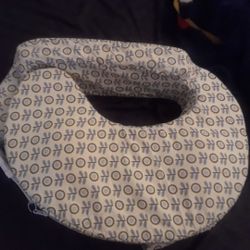 New nursing pillow