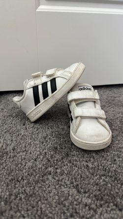 Adidas Toddler Sneakers White Black Stripes