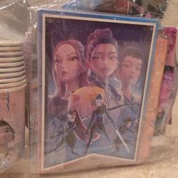 KPOP Demon Hunters party supplies