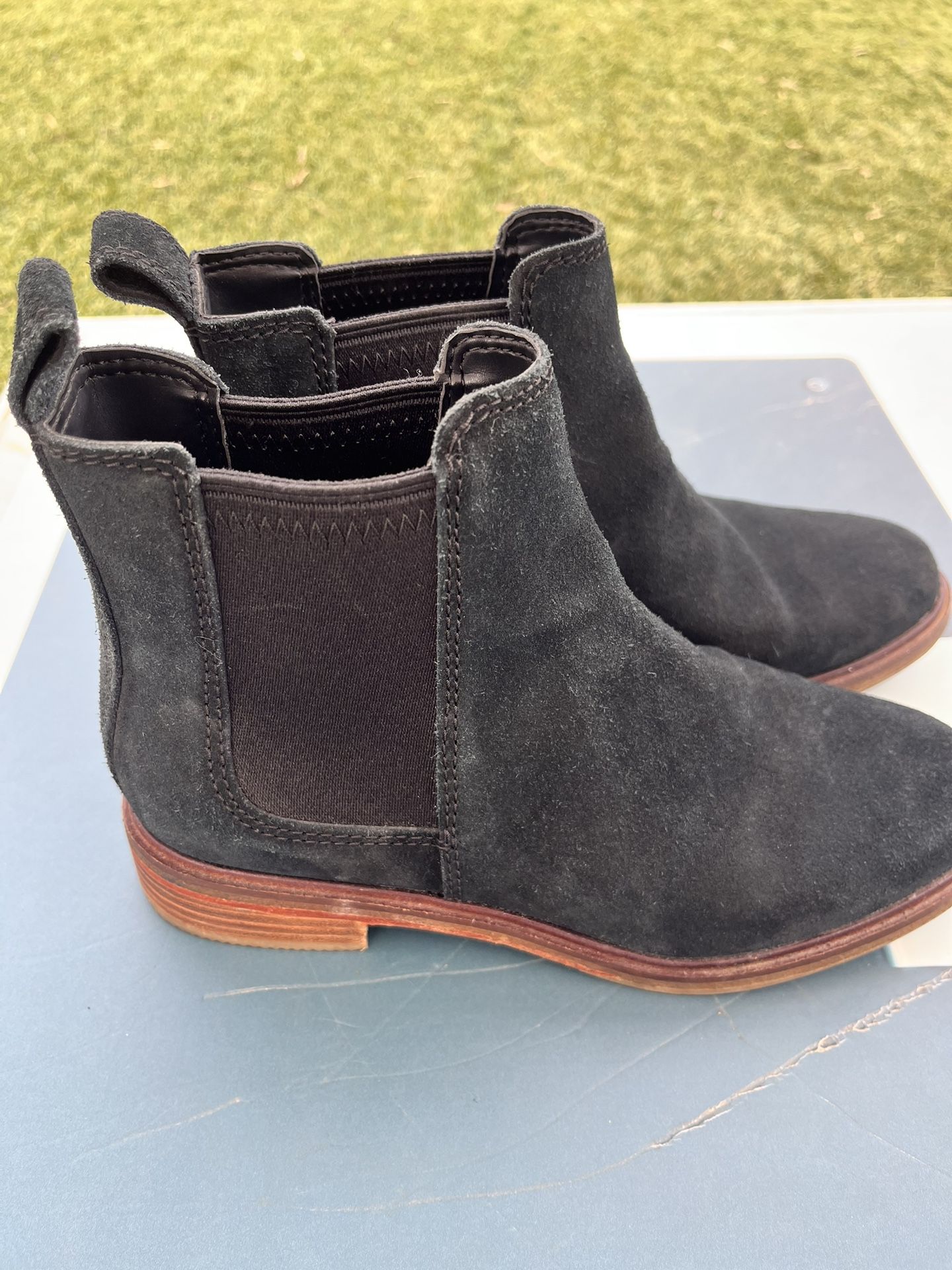 Chelsea boots