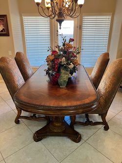 Wood dining table