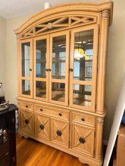 Solid Wood China Cabinet/Hutch- Excellent Condition