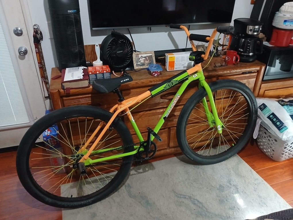 29 Inch GT PERFORMER HARITAGE IN BRAND-NEW CONDITION